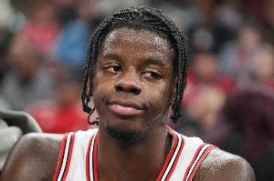 历史最差处子秀?4号秀威尔逊21中7+9失误 正负值-45创新低! 历史最差处子秀?4号秀威尔逊21中7+9失误 正负值-45创新低!
