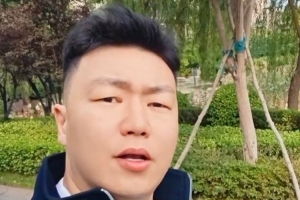 NBL总经理上班时的快乐！李根晒焦作男篮团建：劳逸结合继续热爱